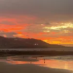 Acogedora Vivienda Con Parking En La Playa De Canteras Holiday home