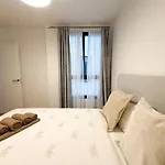 Acogedora Vivienda Con Parking En La Playa De Canteras Tatil Evi *