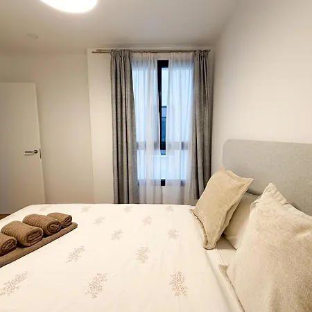 Acogedora Vivienda Con Parking En La Playa De Canteras Feriehus *